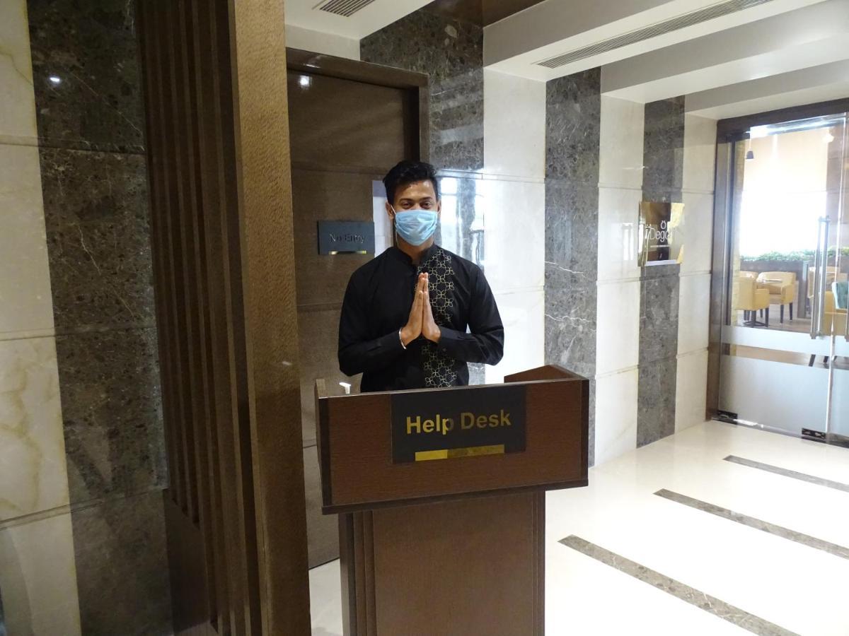 The Grand Arc Hotel & Convention Centre Shahjahanpur ภายนอก รูปภาพ